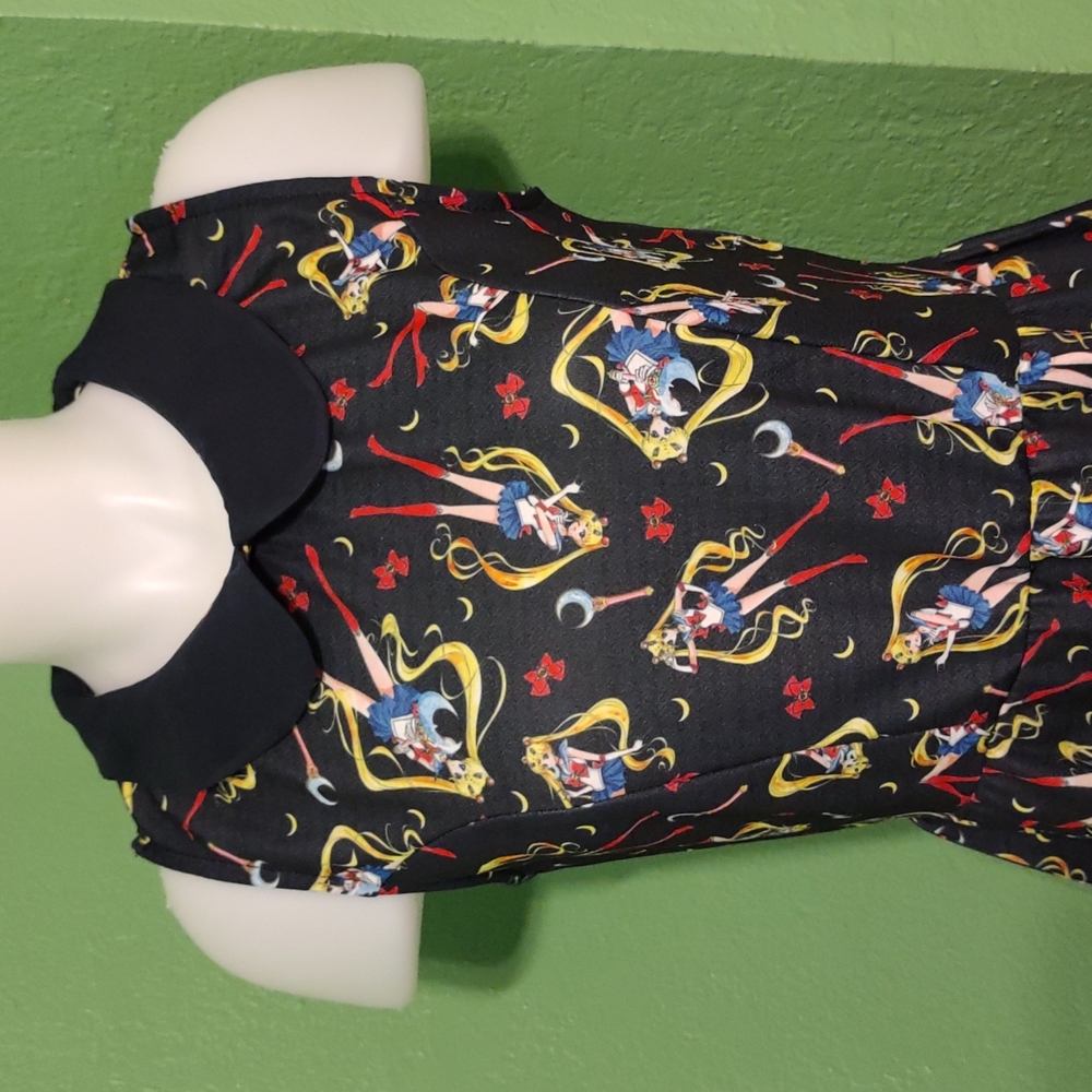 Sailor Moon print dress black medium